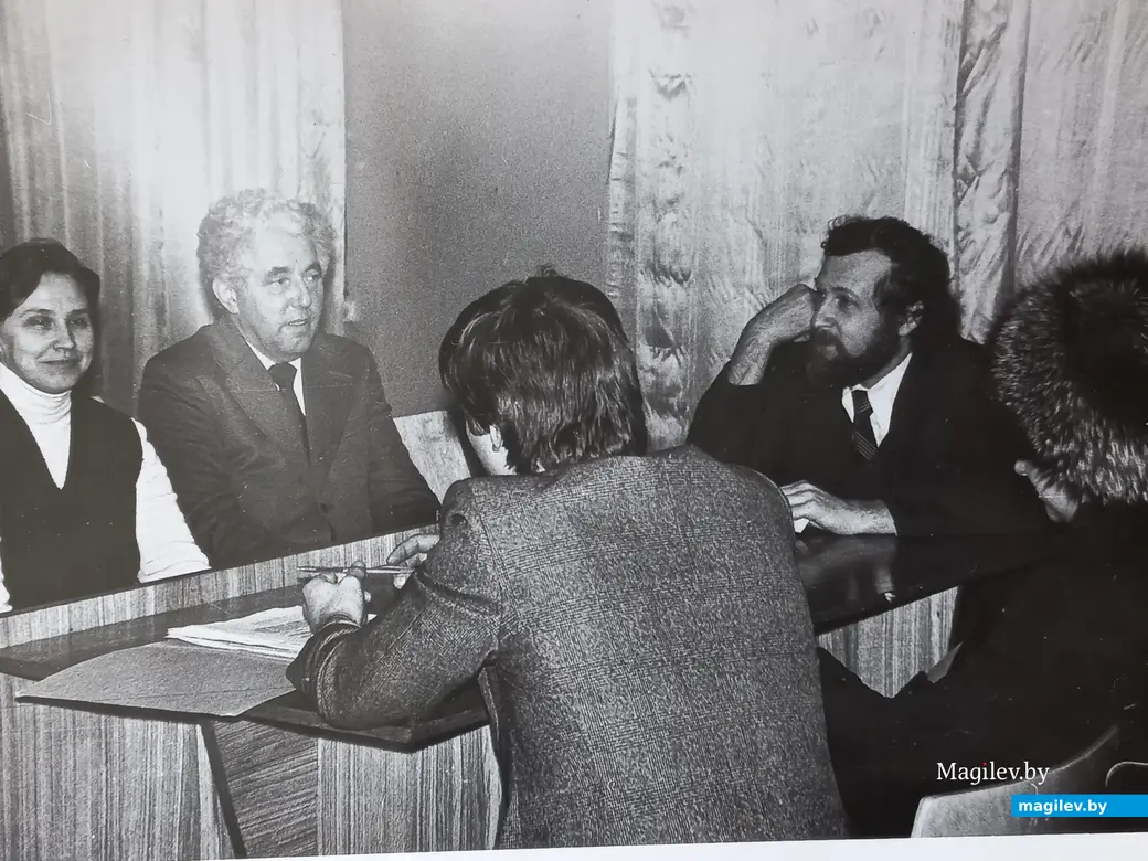 Владимир Браиловский за любым столом был всегда заметной фигурой.