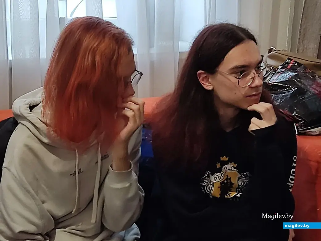 Илья и Александр. Ярмарка бесплатных вещей. Тайм-кафе «Счастливое небо», Могилев. 21.10.2022 г