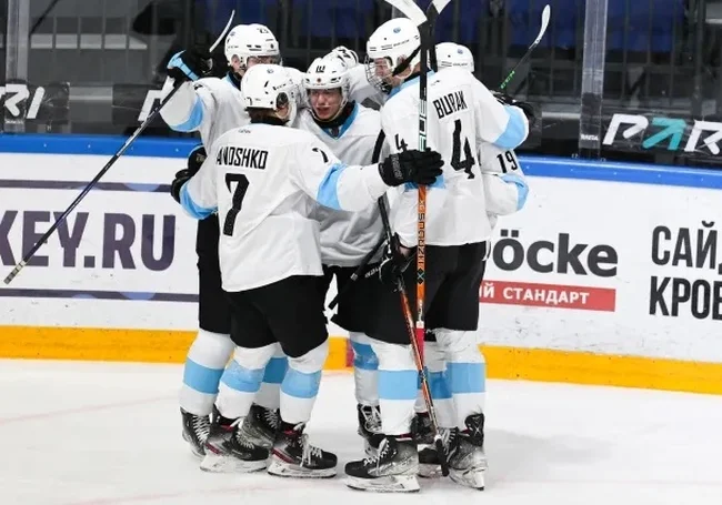 Хоккеисты бобруйского «Динамо-Шинник» обыграли московскую «Красную Армию» в МХЛ