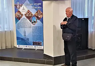 Картина маслом. Один цветок и сотни фотошедевров Анатолия Толкачева