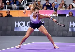 Белорусская теннисистка Арина Соболенко вышла в финал Итогового турнира ВТА (видео)