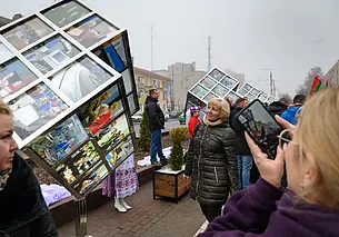 Трудовая слава в кубе. В Бобруйске торжественно открыли аллею. Наш фоторепортаж