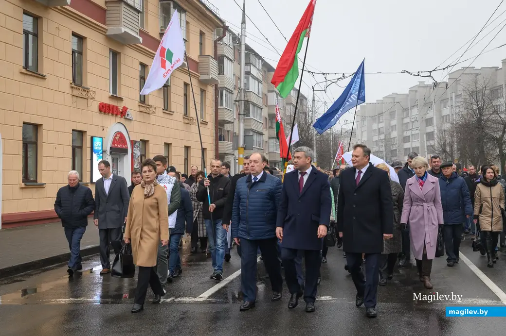 07.11.2022. Бобруйск. Торжественное открытие Аллеи трудовой славы на улице Минской.