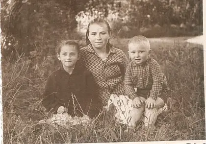 От судьбы не уйдешь. Семь фотомгновений из жизни 68-летней бобруйчанки