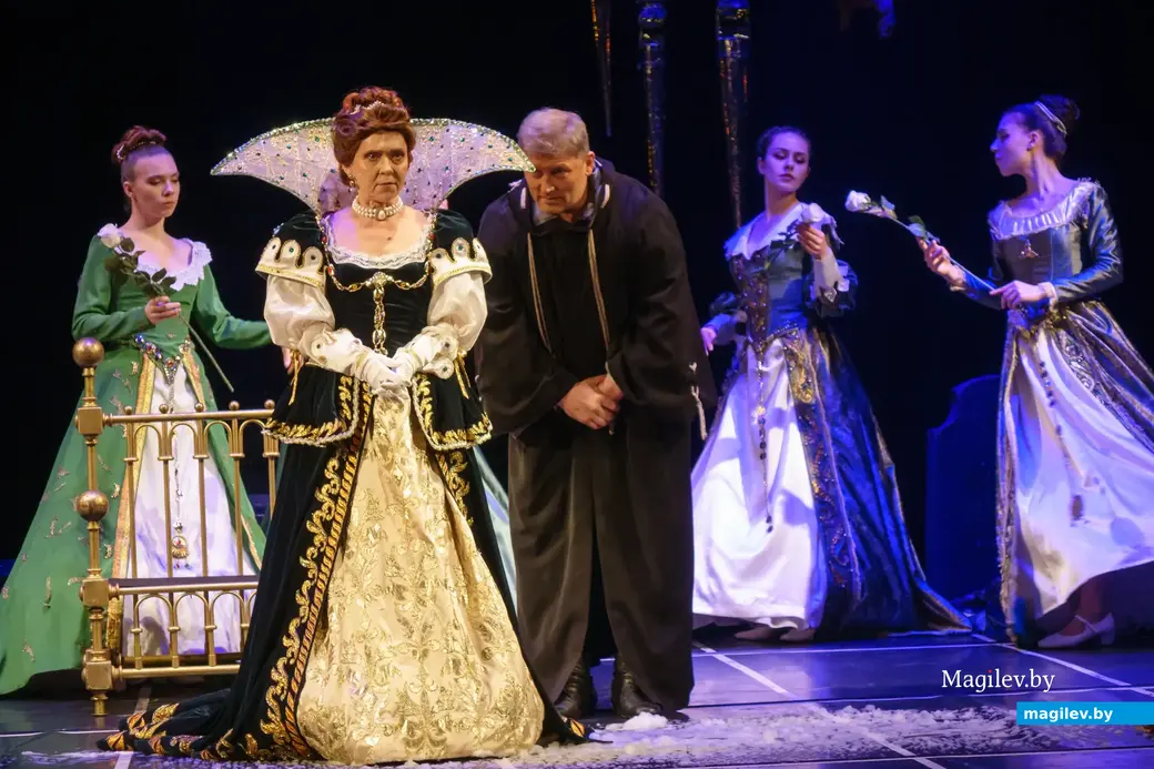 Национальный академический театр имени Янки Купалы. «Чорная панна Нясвіжа» Алексея Дударева.