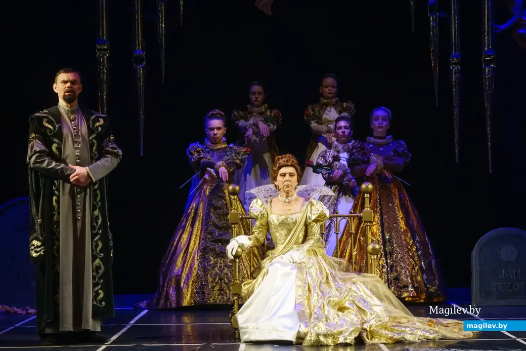 Национальный академический театр имени Янки Купалы. «Чорная панна Нясвіжа» Алексея Дударева.