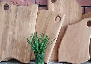 Как супруги-выпускники бобруйской «пятнашки» делают бизнес на досках, ложках и дверях