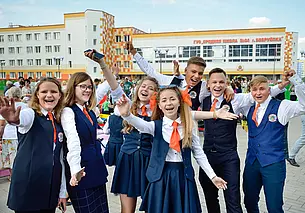 В Беларуси могут ввести обязательную характеристику для выпускников школ