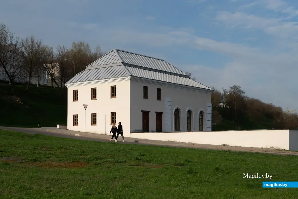 Апрель 2023 г. Фотопрогулка по Могилеву.