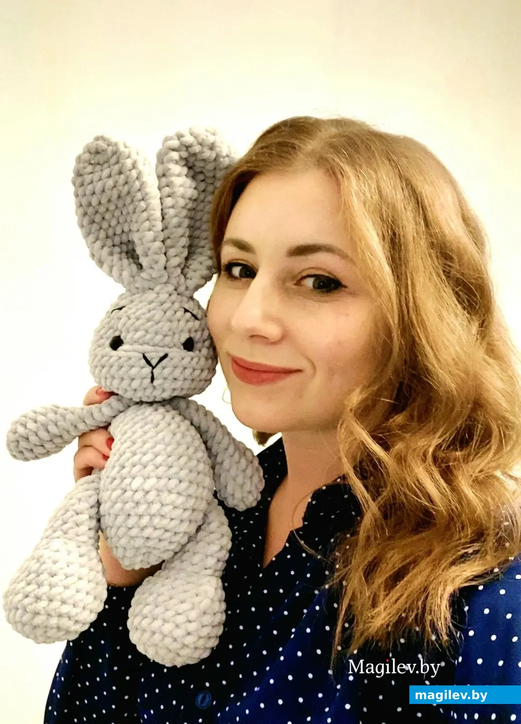 Все предновогодние праздники у Светланы прошли под эгидой «Вяжем зайчиков».