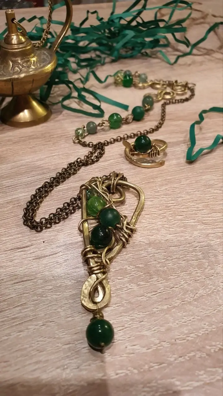 Украшения, созданные Светланой Пунинской.