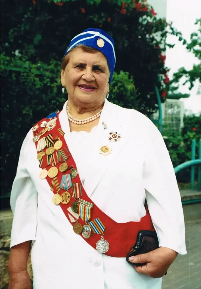 Белла Баршай.