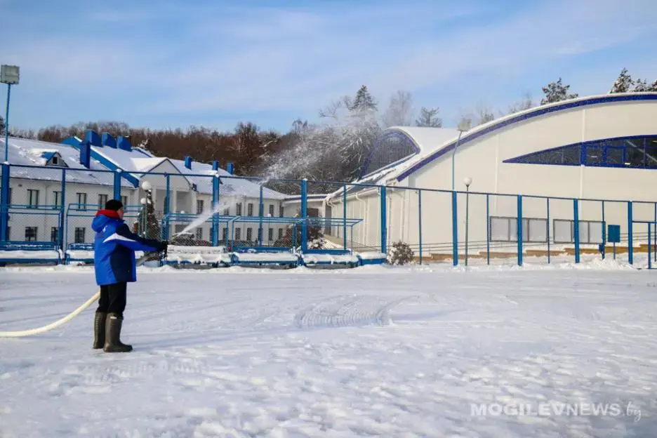 Ледовый дворец могилев фото