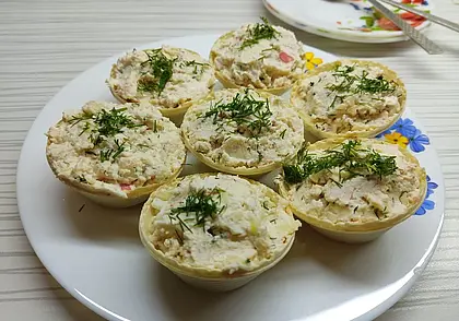 Готовим сами: корзиночки с сырно-крабовым паштетом