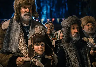 Разыгрываем пригласительный на двоих на новогоднюю комедию «Елки 9»