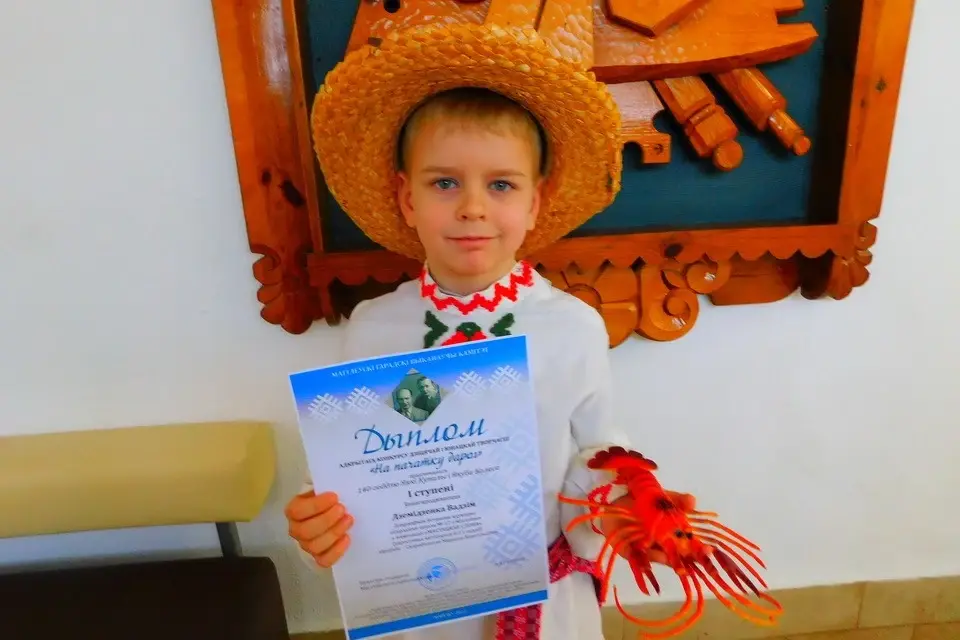 Вадим Демиденко, победитель в номинации «Мастацкае слова», учащийся СШ № 17. Фото: vestnikmogileva.by