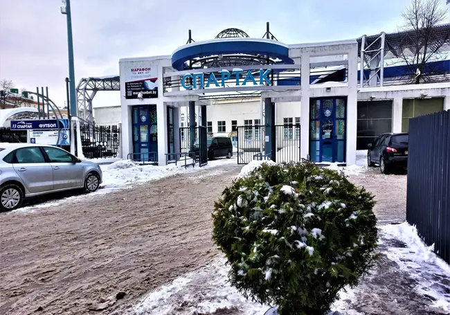 Тройка самых смелых: на «Спартаке» заработал каток