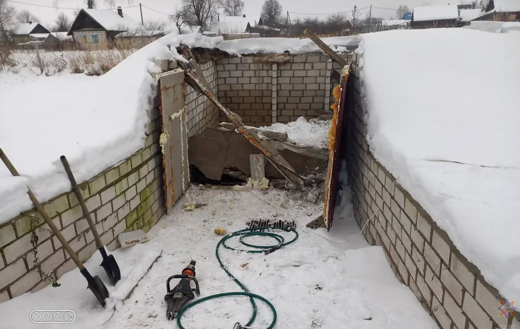 На месте происшествия. Шклов, Могилевская область. 9.12.2022 г. Фото: mogilev.mchs.gov.by