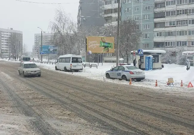 В Могилеве на пешеходном переходе под колеса авто попал подросток