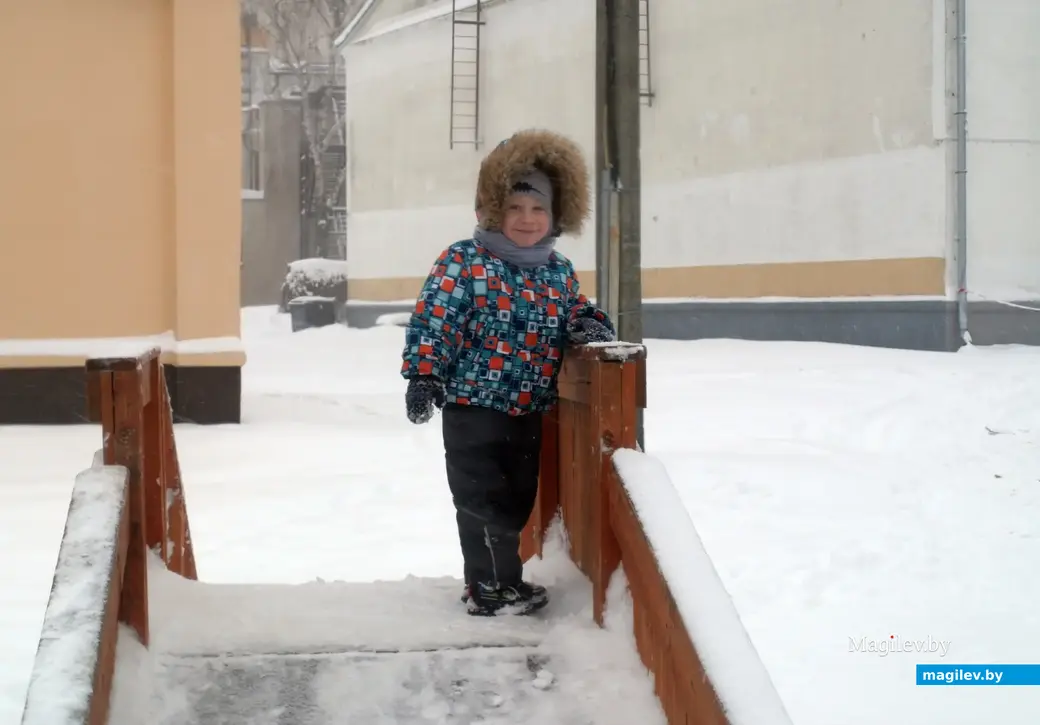 Эх, прокачусь! Снежное очарование Могилева. Пушкинский проспект. 11.12.2022 г