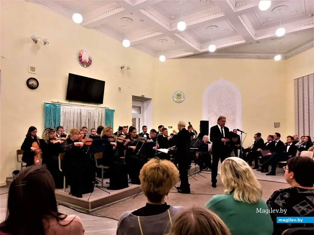 Концерт «Песни Белой Руси» в Могилевском медицинском колледже, 12.12.2022 года.