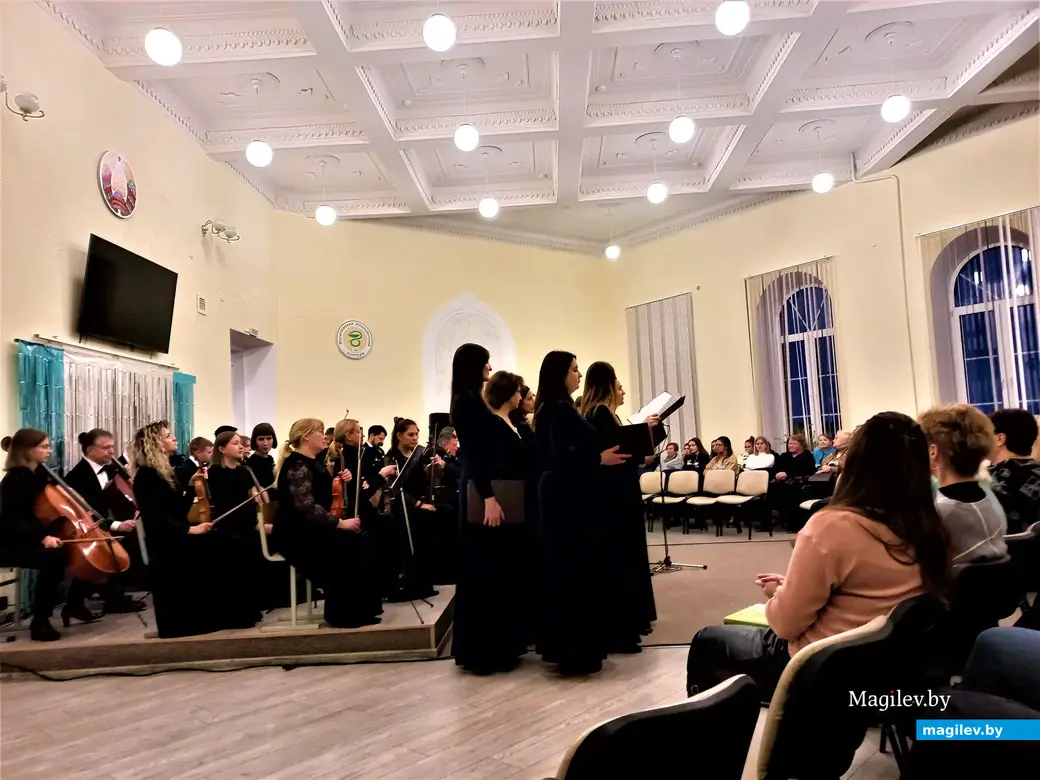 Концерт «Песни Белой Руси» в Могилевском медицинском колледже, 12.12.2022 года.