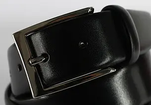 Как выбрать мужской ремень себе или в подарок: основные критерии
