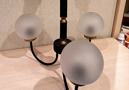 Костюм мужской, холодильник, люстра: подборка бесплатных объявлений