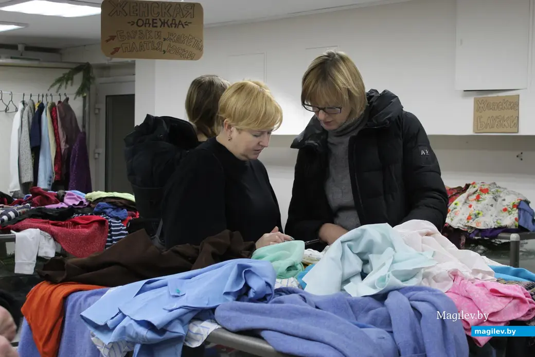 Фримаркет или бесплатная ярмарка в Могилеве. Декабрь 2022 года.