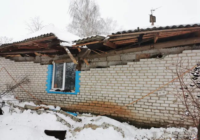 В Могилевском районе из-за снеговой нагрузки обрушилась кровля дома