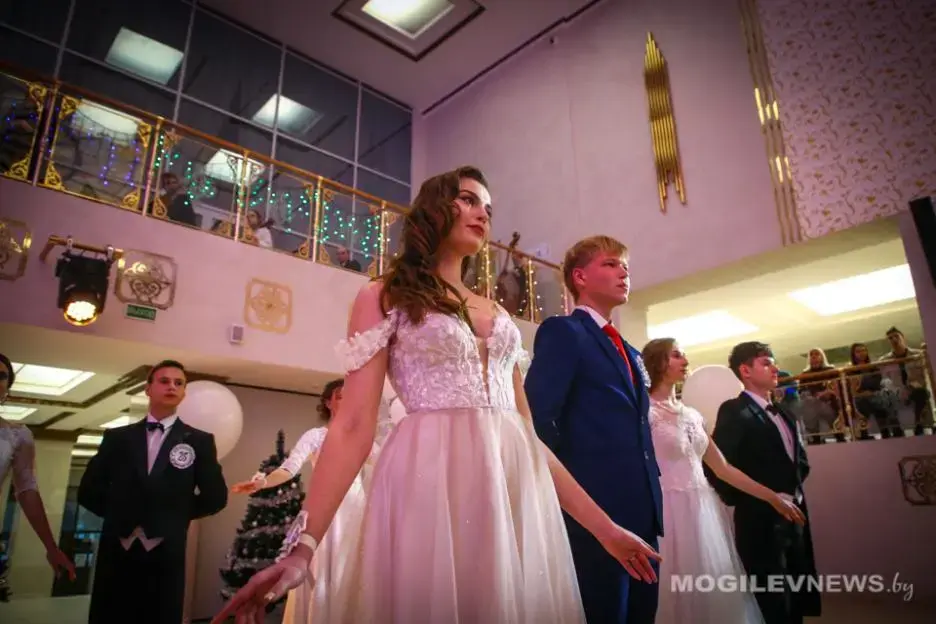 Новогодний областной бал для талантливой молодежи прошел во Дворце культуры области в Могилеве. 22.12.2022 г. Фото: Mogilevnews.by