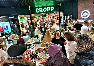 Чего тут только нет! Новогодня ярмарка проходит в могилевском «Парк сити»