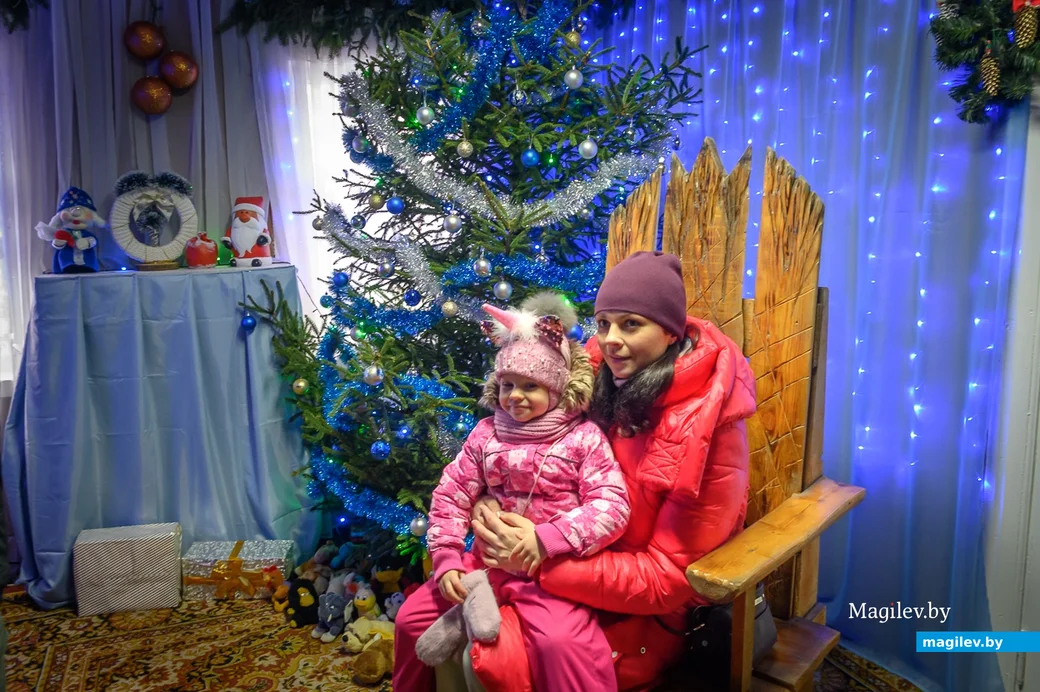 25.12.2022. Бобруйск. Открытие Усадьбы Деда Мороза в Центре ремесел поселка Глуша