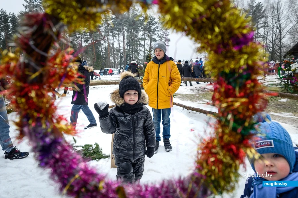 25.12.2022. Бобруйск. Открытие Усадьбы Деда Мороза в Центре ремесел поселка Глуша