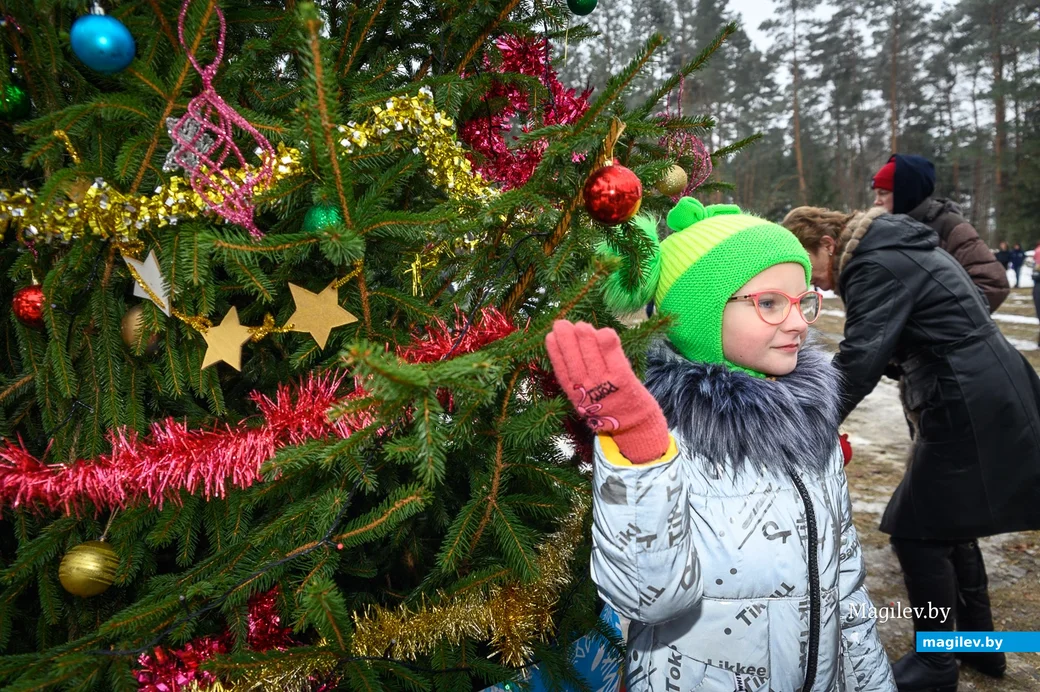 25.12.2022. Бобруйск. Открытие Усадьбы Деда Мороза в Центре ремесел поселка Глуша