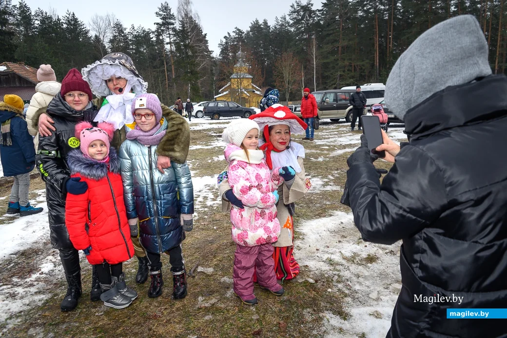 25.12.2022. Бобруйск. Открытие Усадьбы Деда Мороза в Центре ремесел поселка Глуша