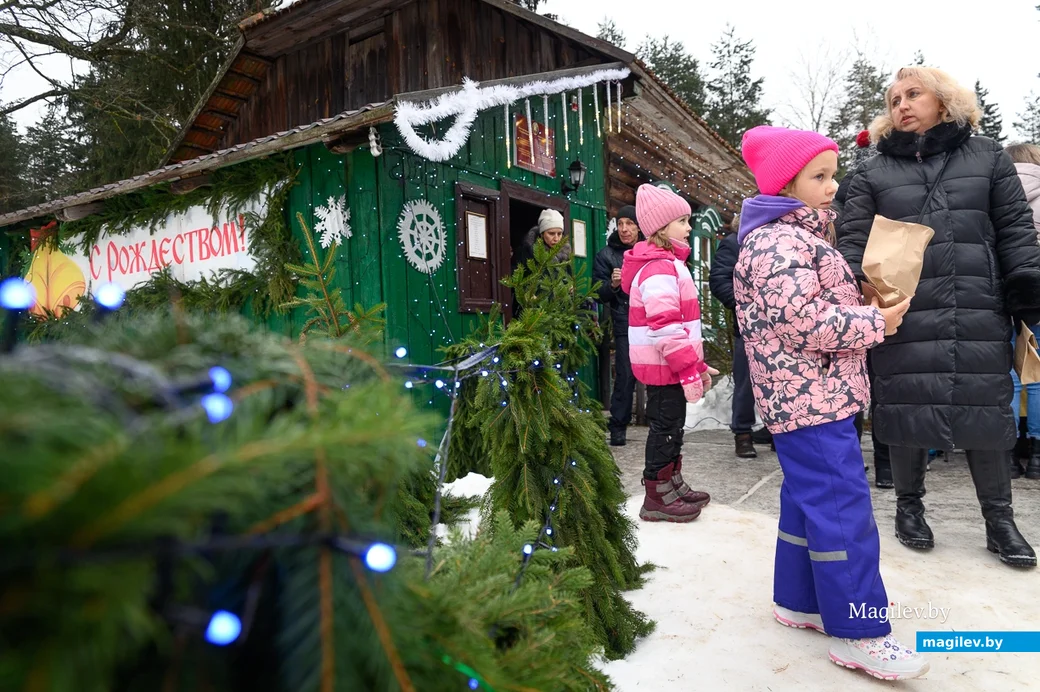 25.12.2022. Бобруйск. Открытие Усадьбы Деда Мороза в Центре ремесел поселка Глуша