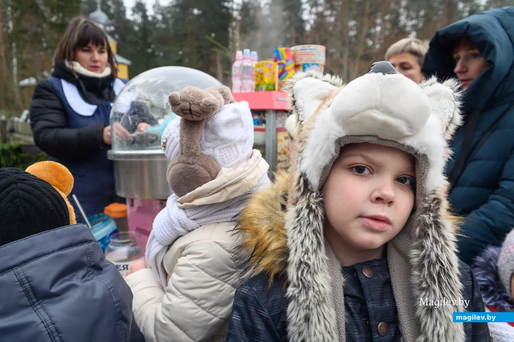 25.12.2022. Бобруйск. Открытие Усадьбы Деда Мороза в Центре ремесел поселка Глуша