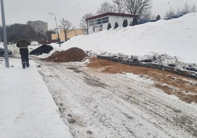 Дорога в Витебском тупике в Могилеве должна была открыться 29 декабря. Откроется ли? (Дополнено)