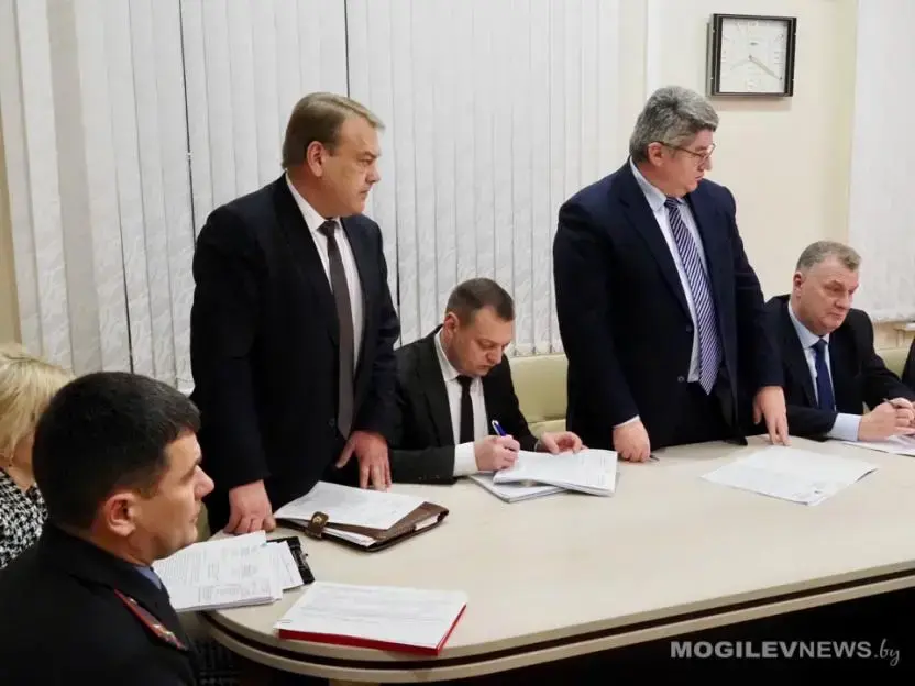 Анатолий Исаченко провел личный прием граждан. Могилев, 4.01.2023 г. Фото: Mogilevnews.by