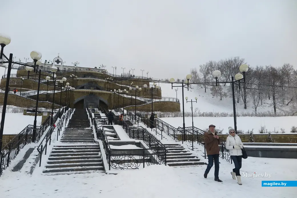 5.01.2023 г. Могилев, парк Подниколье. В город вернулась зима