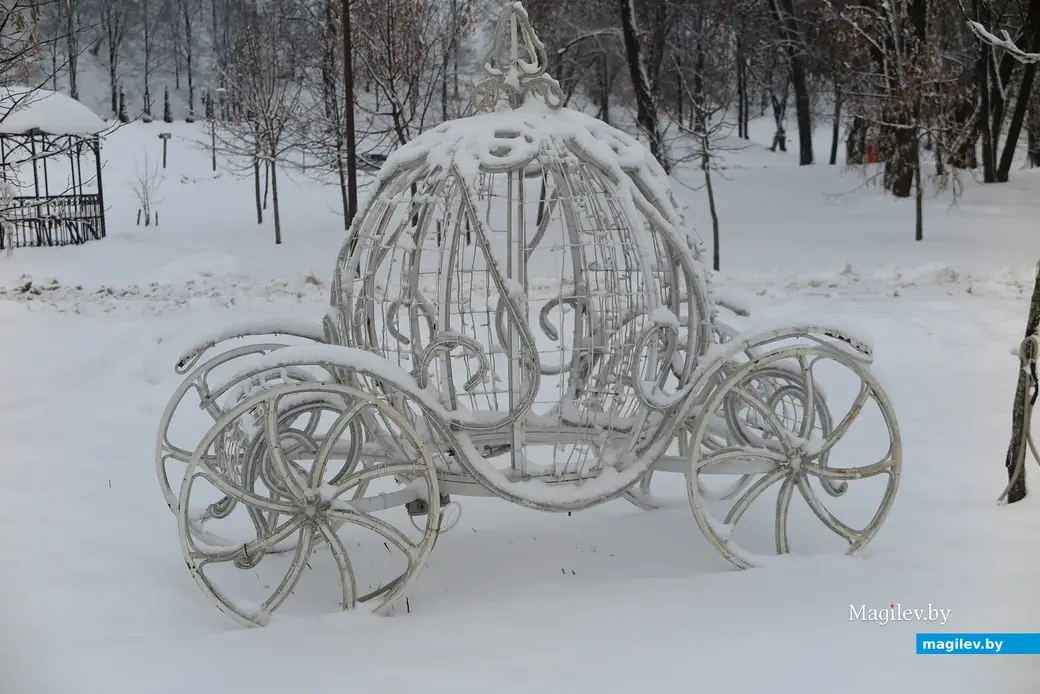 5.01.2023 г. Могилев, парк Подниколье. В город вернулась зима