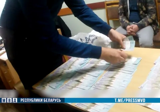В Бобруйске за систематическое получение взяток задержан топ-менеджер предприятия