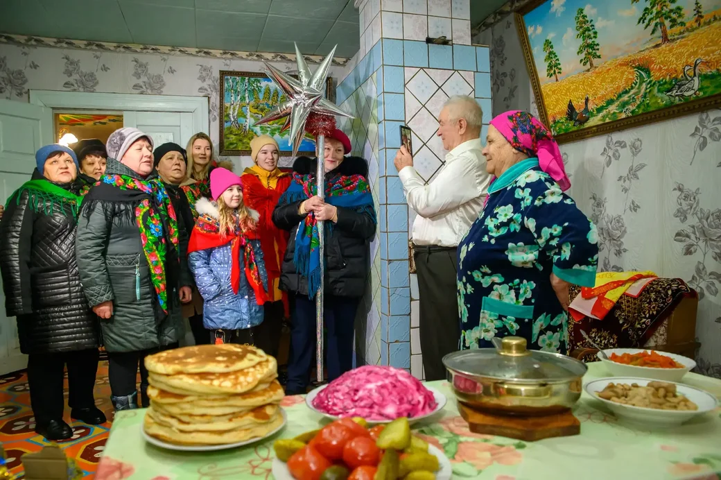 Каляда ў хаце Анатоля і Марыі Роскач. Фота з архіву «ВБ»