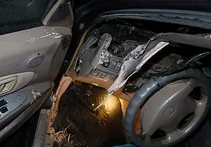 В Могилеве на Орловского во дворе дома горел автомобиль