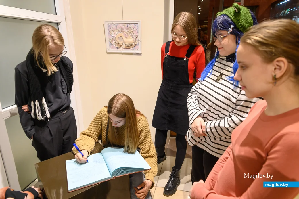 25.01.2023. Бобруйск. Бобруйский художественный музей. Открылась выставка художника Татьяны