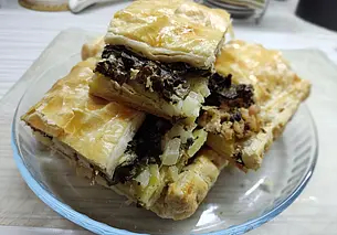 Готовим сами: ленивый курник с грибами и сыром