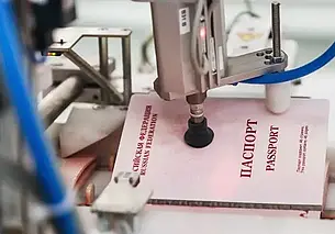 Россияне не могут получить загранпаспорта нового образца: вот в чем причина