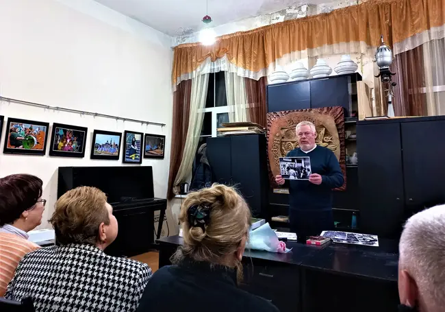 Фотохудожник Валерий Москалев после 30-летнего перерыва вновь демонстрирует «высший пилотаж»
