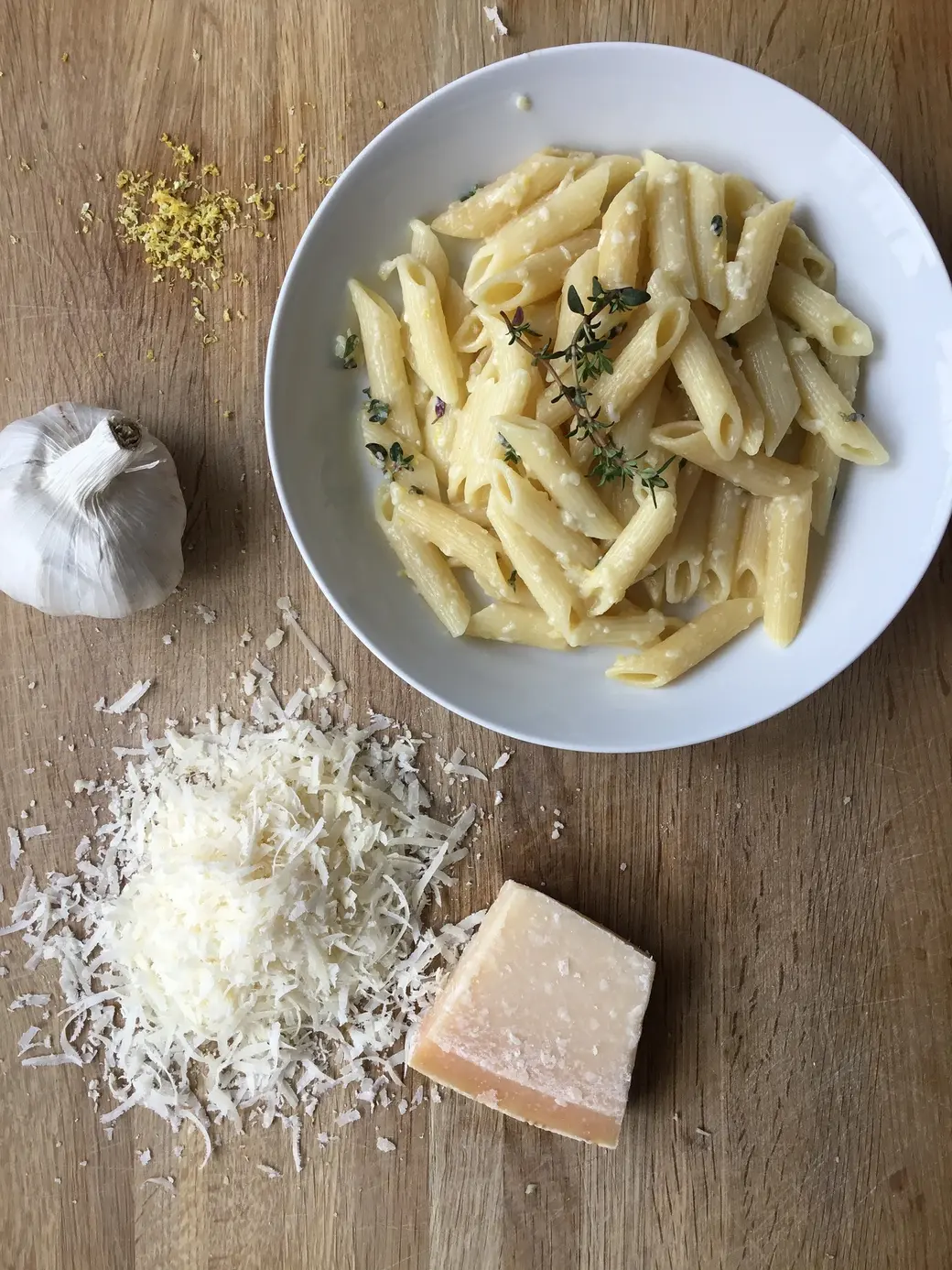 Тимьян, известный своим пряным и насыщенным ароматом, отлично сочетается даже с макаронами.